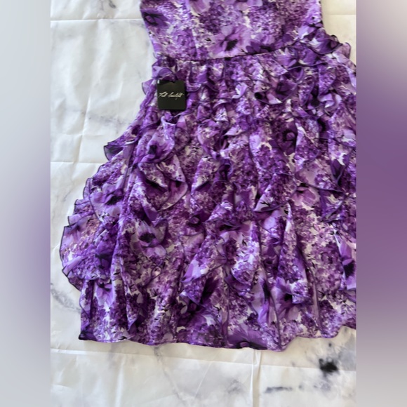 🍒🤍LAST PRICE🍒🤍 WHITE HOUSE BLACK MARKET spring cascade purple dress ✨ - Picture 8 of 16